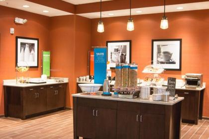 Hampton Inn & Suites Boone Nc - image 9