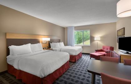 TownePlace Suites Boone - image 11