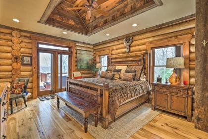 Boone Cabin with Deck Hot Tub and Mountain Views! - image 13