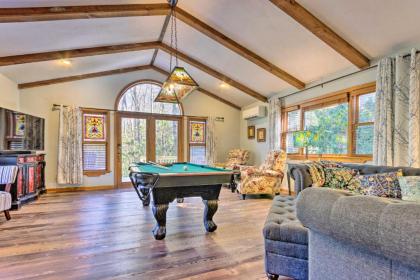 Private Blue Ridge Retreat Hot Tub and Pool Table! - image 7