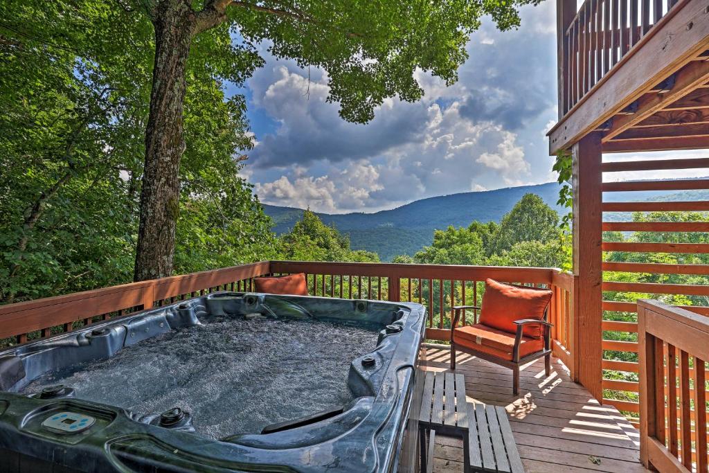 Boone Family Cabin with Private Hot Tub and View! - image 2