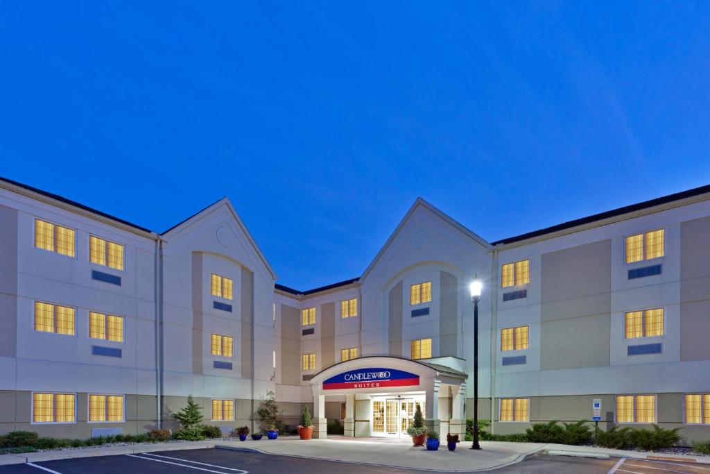 Candlewood Suites Bordentown-Trenton an IHG Hotel - main image