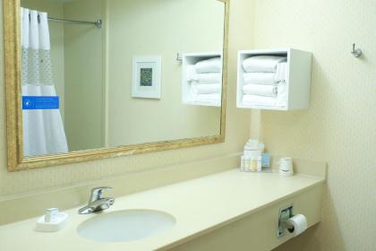 Hampton Inn Bordentown - image 10