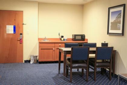 Hampton Inn Bordentown - image 13