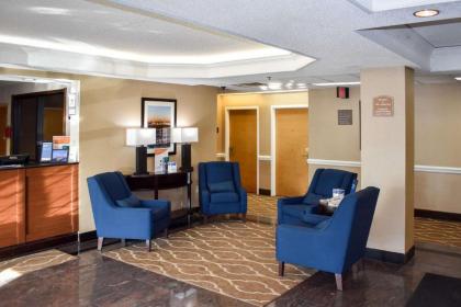 Comfort Inn Bordentown near NJ Turnpike - image 3