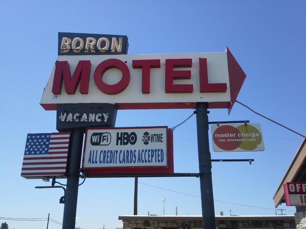 Boron Motel - main image