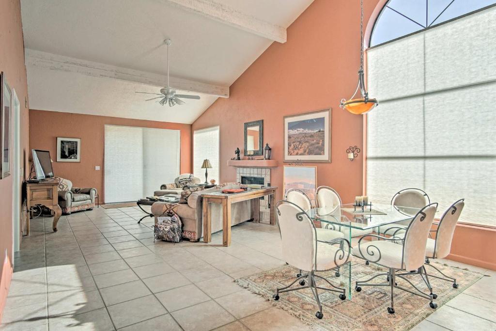 Borrego Springs Townhome with Patio and Mountain Views - image 3