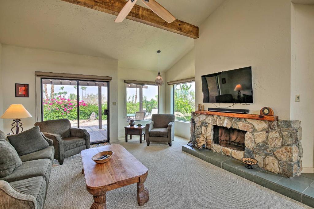 Upscale Condo with Patio and Country Club Access - image 2