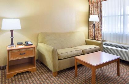 Quality Inn near Casinos and Convention Center - image 4