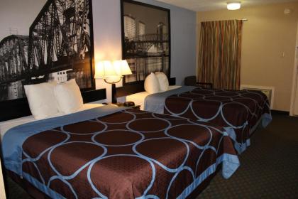 Super 8 by Wyndham Bossier City/Shreveport Area - image 3