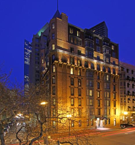 Courtyard Boston Copley Square - image 4