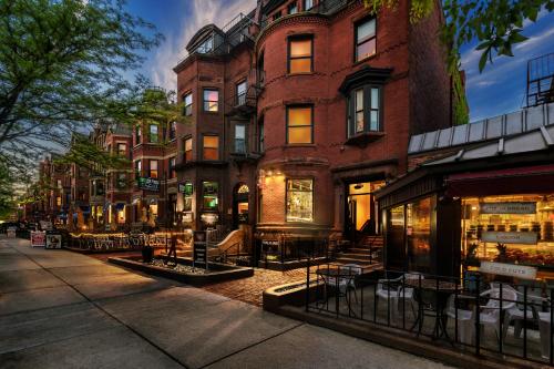 Cozy Studio on Newbury Street #1 - main image