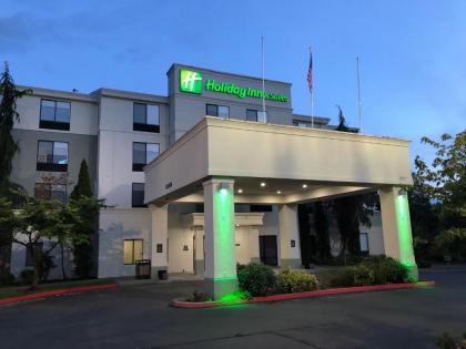 Holiday Inn & Suites Bothell an IHG Hotel - image 7