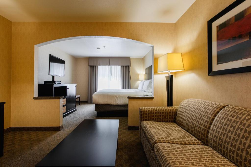 Holiday Inn Express Bothell - Canyon Park an IHG Hotel - image 2