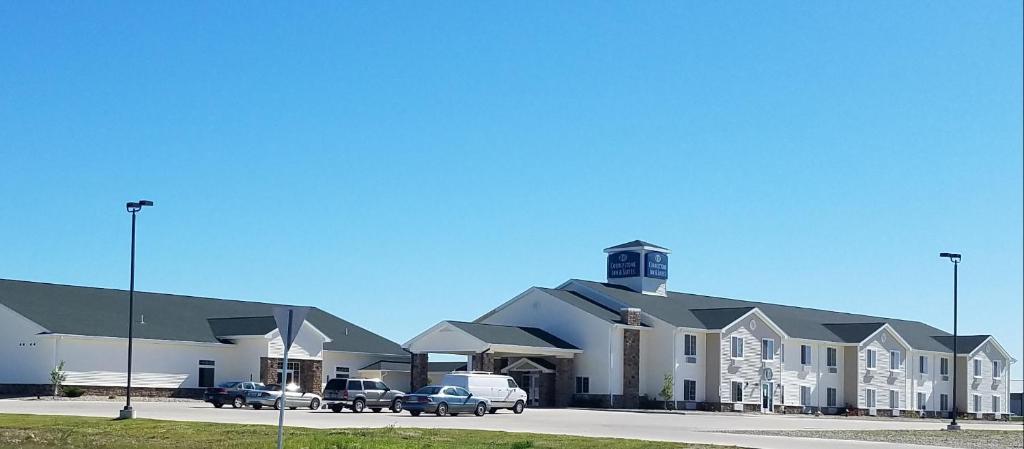 Cobblestone Inn & Suites - Bottineau - main image