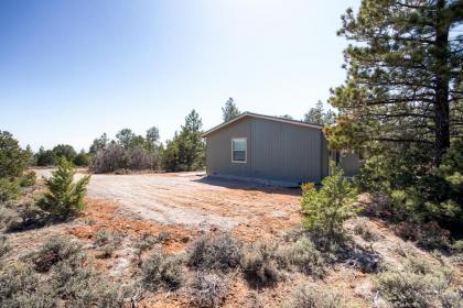 Secluded Boulder House - Next to National Forests! - image 3