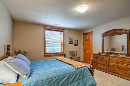 Custom Home with Decks in Boulder! Gateway to Parks! - image 5