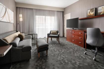 Courtyard by Marriott Boulder - image 10