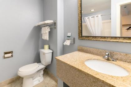 Quality Inn Cape Cod - image 14