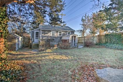 Dunrovin Family Retreat Buzzards Bay Home with View - image 12