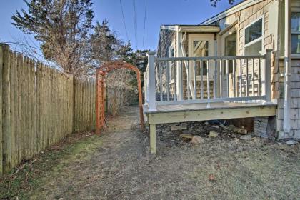 Dunrovin Family Retreat Buzzards Bay Home with View - image 13