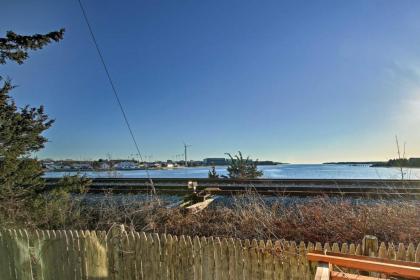 Dunrovin Family Retreat Buzzards Bay Home with View - image 7