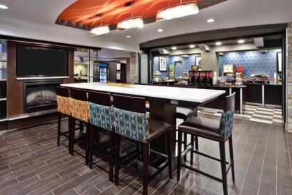 Hampton Inn Bowie - image 5