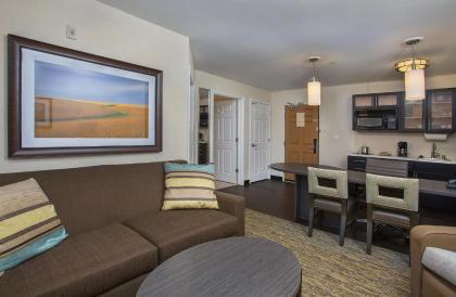 Candlewood Suites Bowling Green an IHG Hotel - image 3