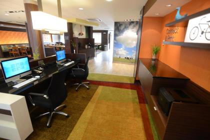 Fairfield Inn & Suites by Marriott Bowling Green - image 6