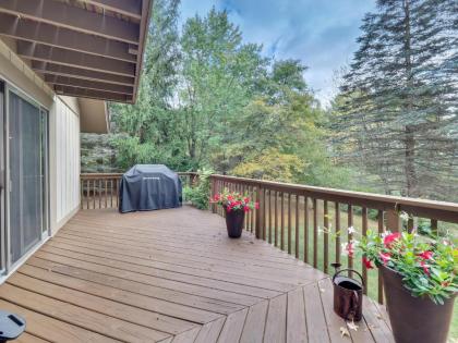 Spacious and Cozy Home in Boyne Falls - image 10