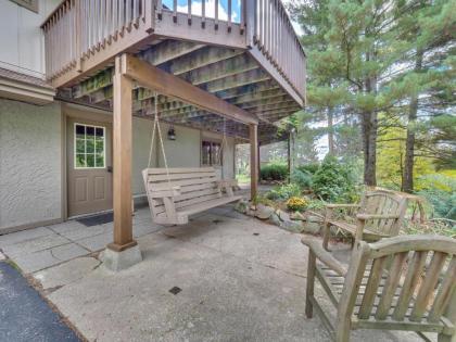 Spacious and Cozy Home in Boyne Falls - image 6