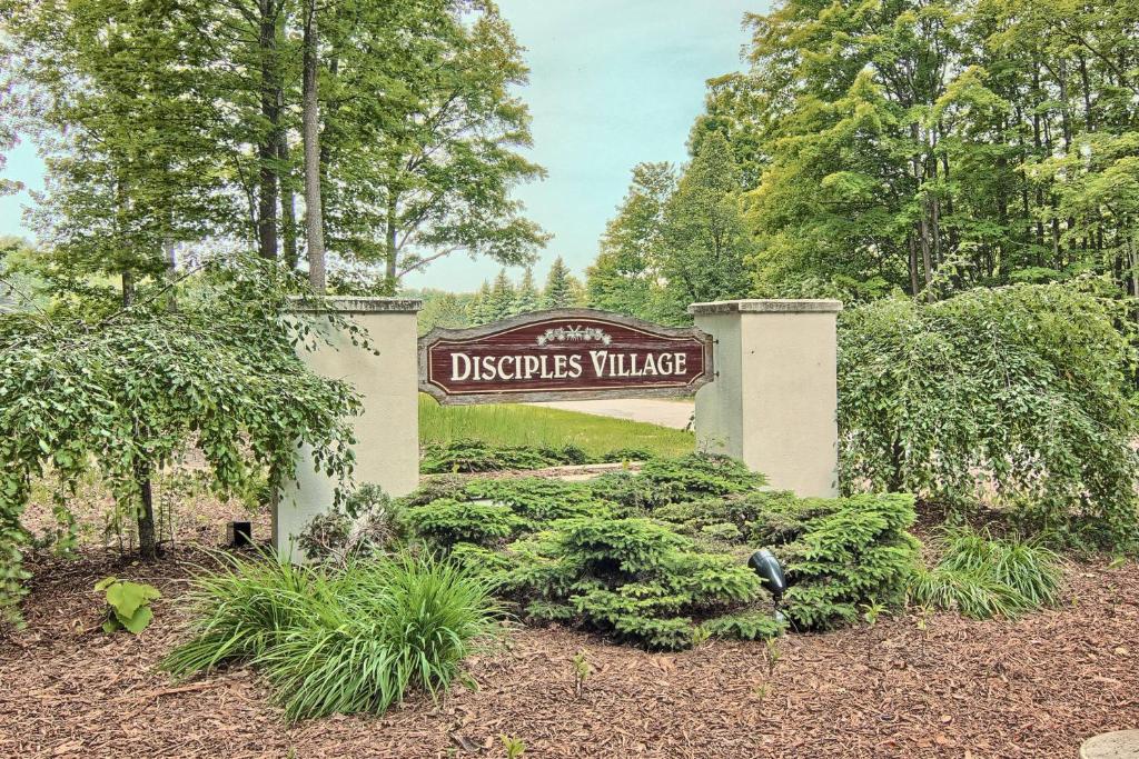 690 Disciples Village Condo - image 7