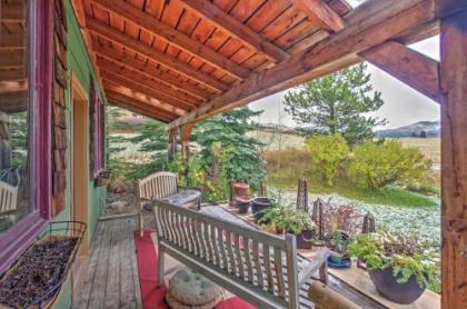 Bozeman Cottage with Mountain Views Less Than 6 Mi to Dtwn!