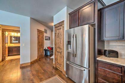 Main Street Condo - Walk to Parks and Eateries! - image 15