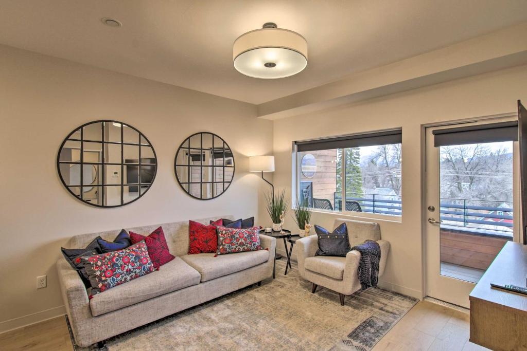 Chic Bozeman Apt 1 Block Off West Main St! - image 3