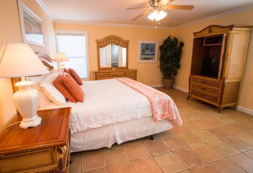 Seaside At Anna Maria Island Inn - image 4