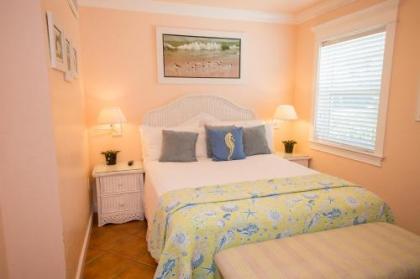 Tropic Isle At Anna Maria Island Inn - image 5