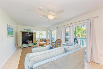 Anna Maria Island Bay Watch Bungalow - image 13