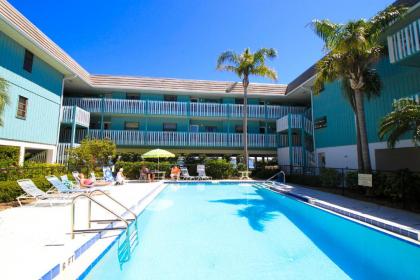 Anna Maria Island Beach Palms 8B - image 3