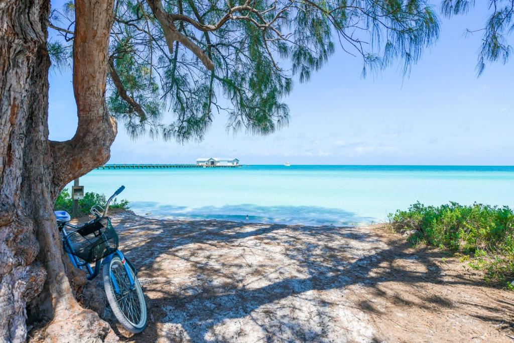 Bayside Bungalows by AMI Locals - image 6