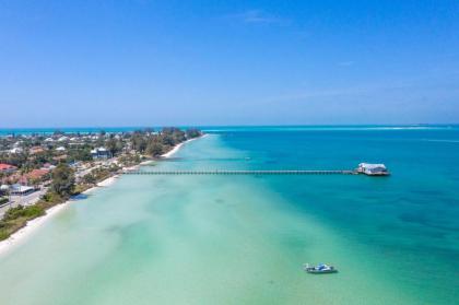 Bayside Bungalows by AMI Locals - image 8