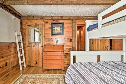 Rustic Bradford Cottage - 14 Miles to Sunapee Mtn! - image 11