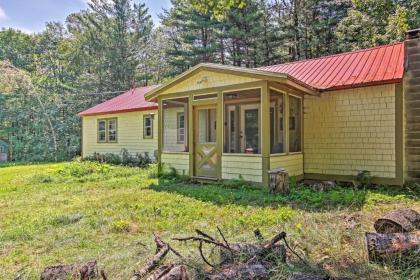 Rustic Bradford Cottage - 14 Miles to Sunapee Mtn! - image 3