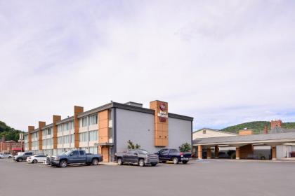 Best Western Plus Bradford Inn - image 1