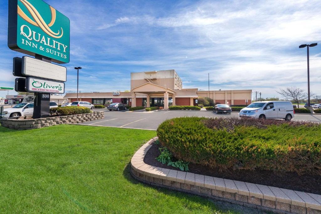 Quality Inn And Suites Bradley - main image