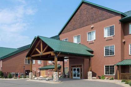 Comfort Suites Rapid River Lodge - image 14