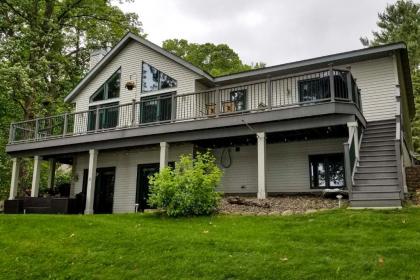 Brainerd Cabin on Camp Lake with Boat Slip and Dock! - image 3