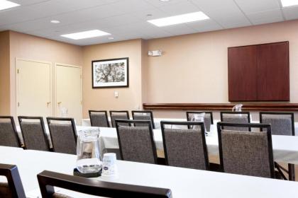 Hampton Inn Boston/Braintree - image 11