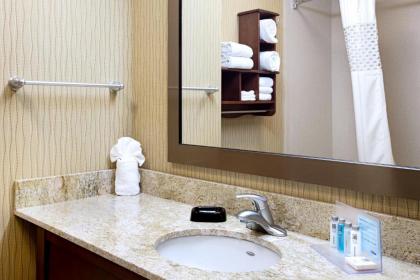 Hampton Inn Boston/Braintree - image 17