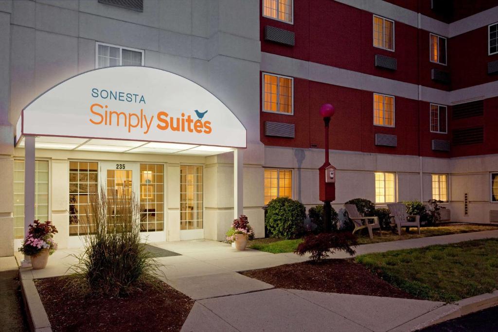 Sonesta Simply Suites Boston Braintree - main image